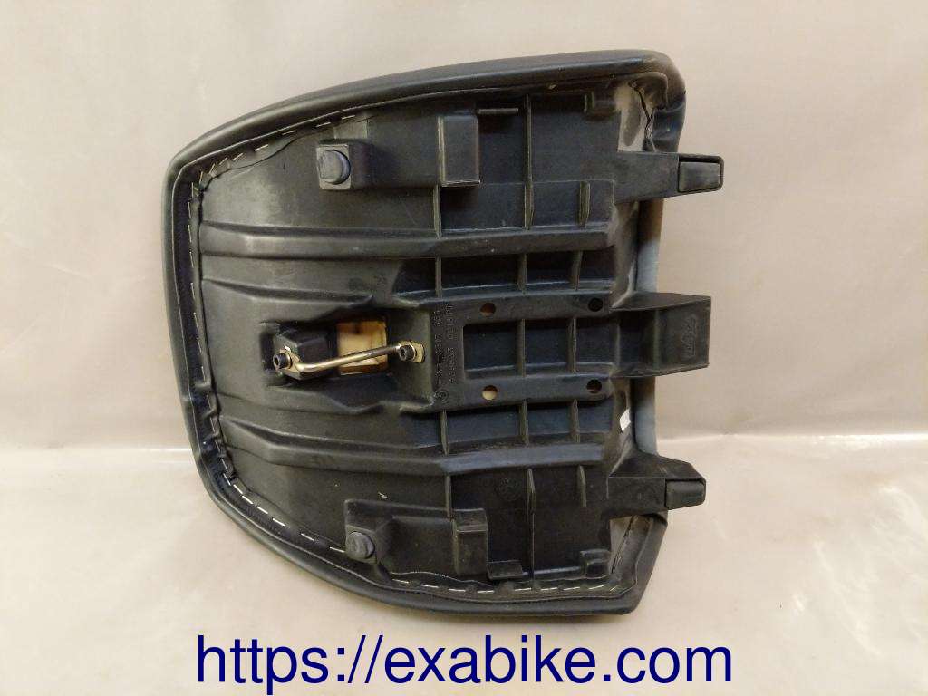 seat, rear BMW R1100RT - photo 4