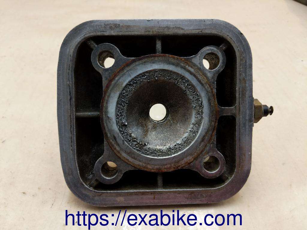 cylinder head Aprilia 125 Tuareg - photo 3