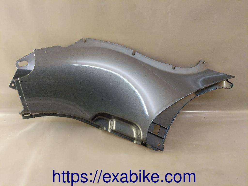 cache batterie droit, arrière BMW K1200LT - photo 1