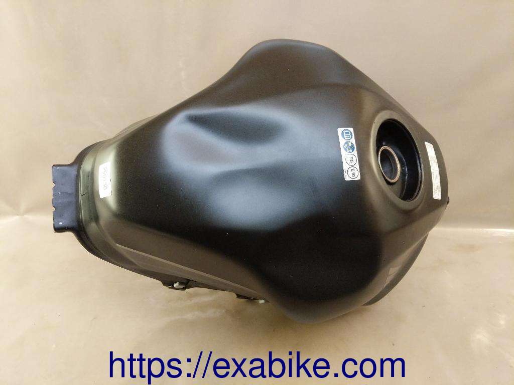 fuel tank Honda CBR500R - photo 4