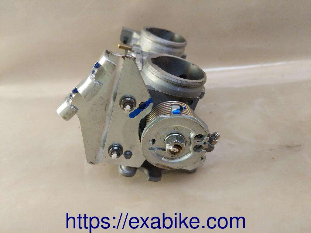 throttle body Honda CBR500R - photo 3