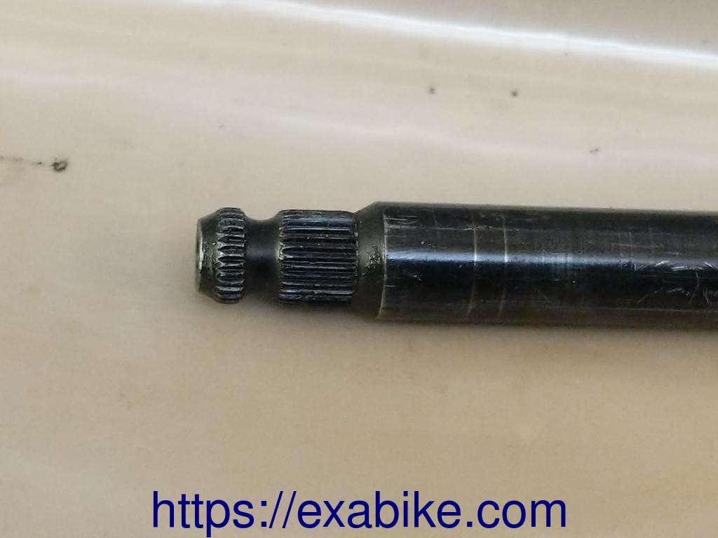 gear change axle Honda CBR500R - photo 2
