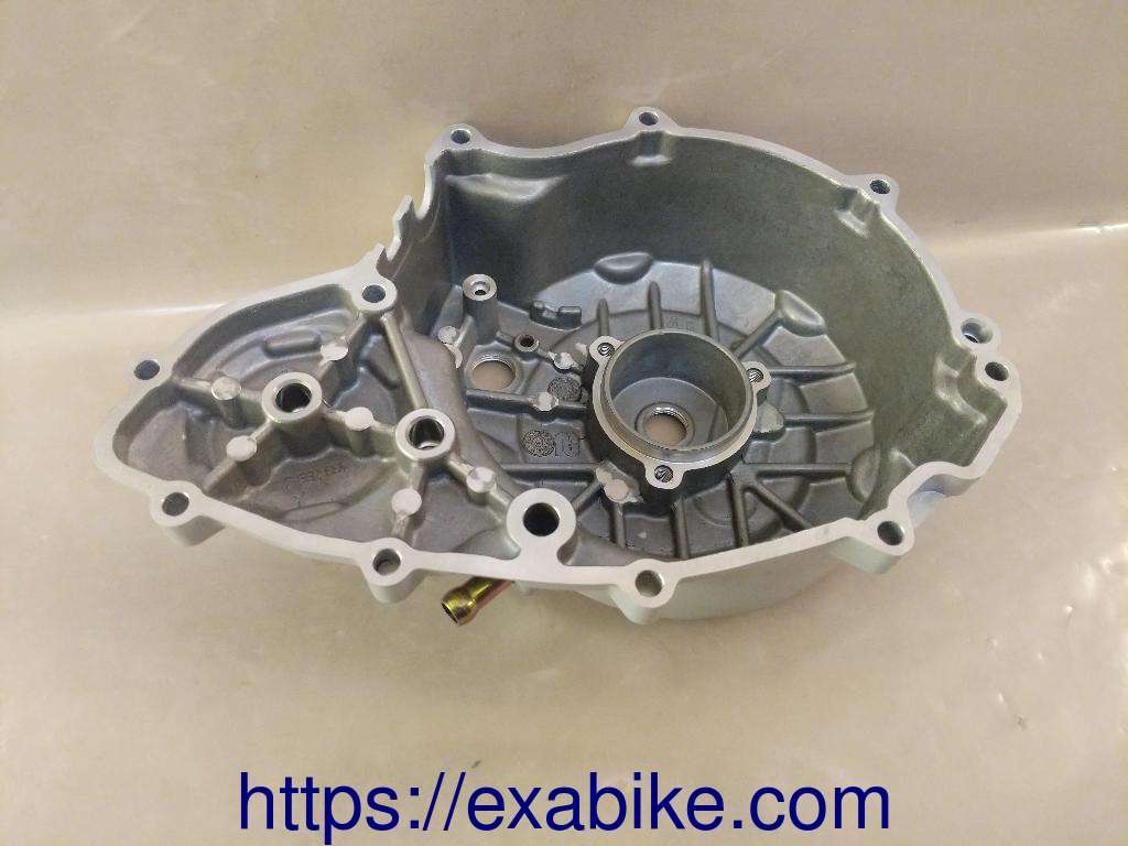 generator cover BMW F650GS - photo 2