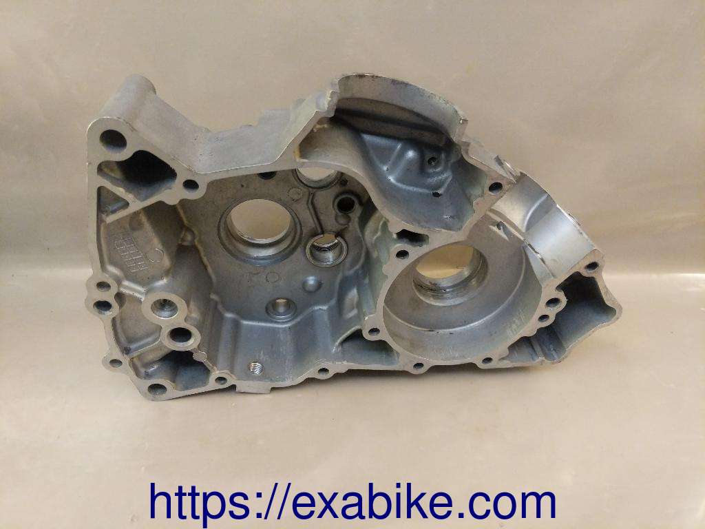 crankcase, left Kawasaki KH 125 - photo 2