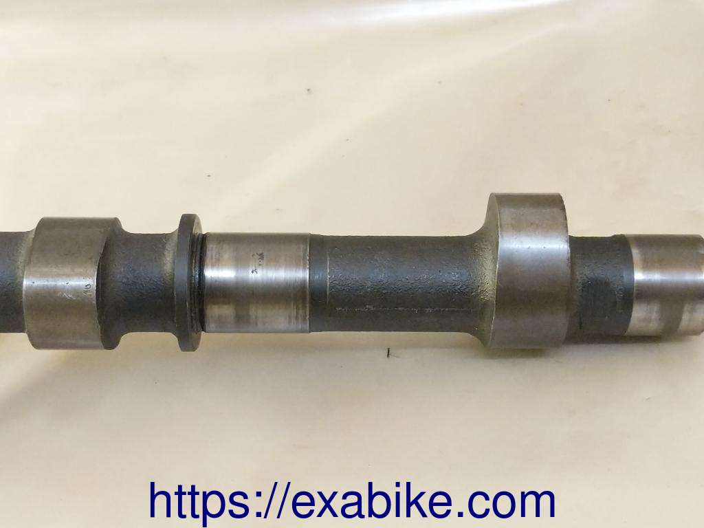 camshaft, intake Suzuki GSXR 750 - photo 3