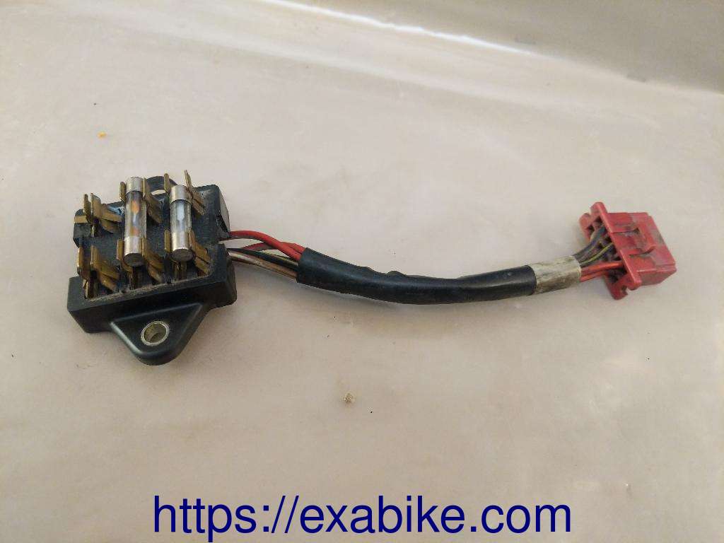 fuse box Honda CB250RS - photo 1