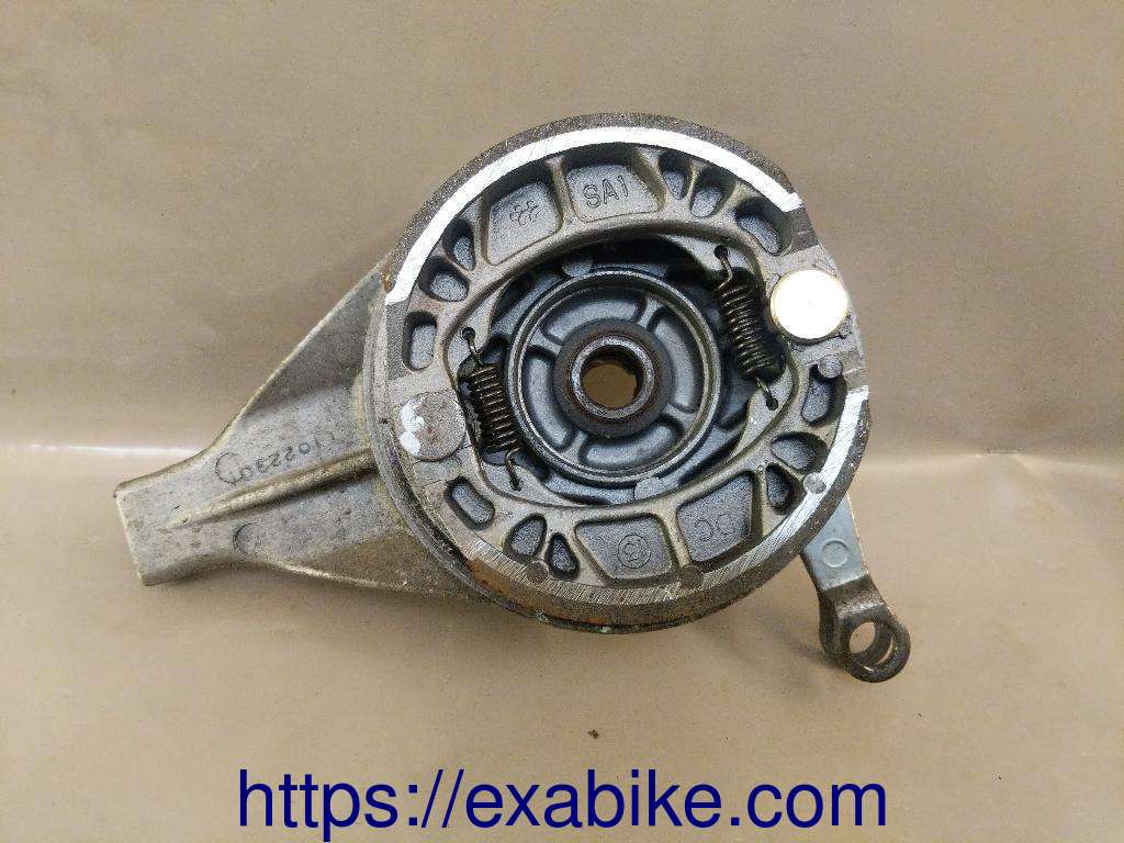 brake panel, rear Daelim 100 Altino - photo 2