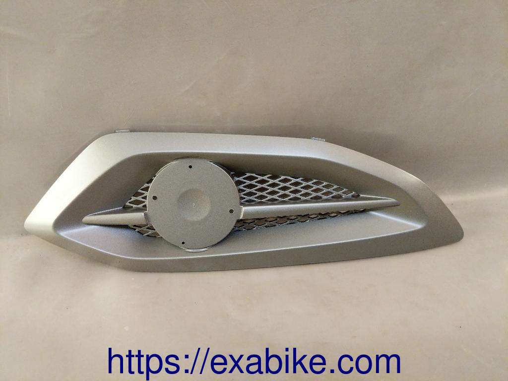 cowl, left BMW K1300GT - photo 1