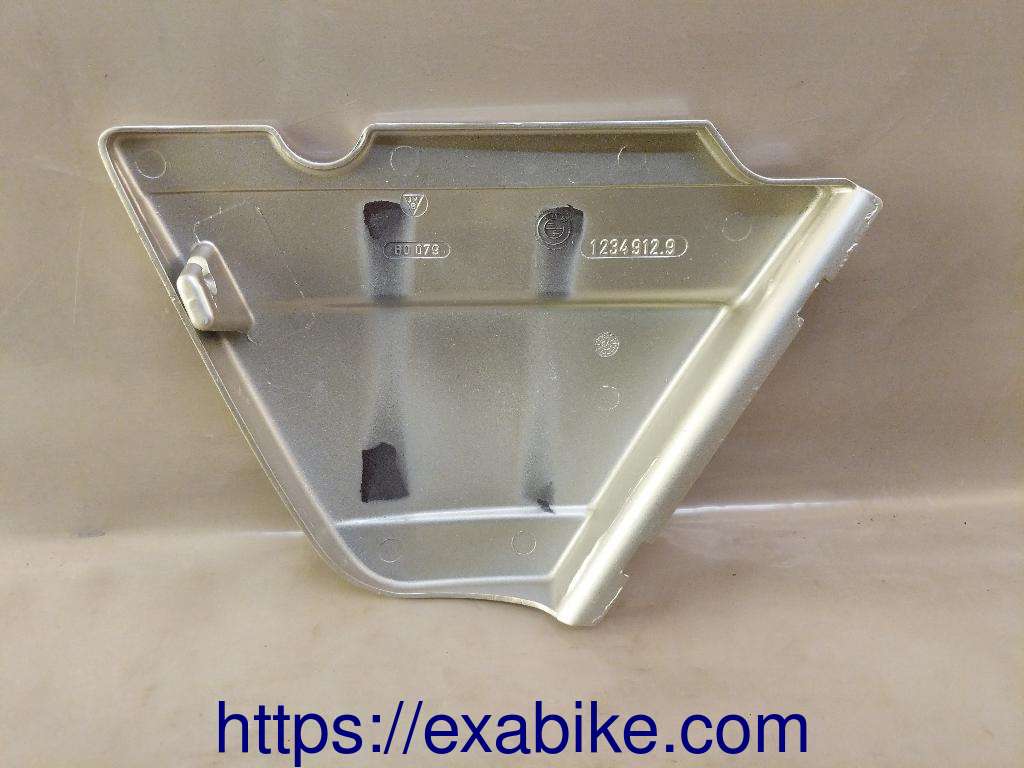 cache latéral droit BMW R100RS - photo 2