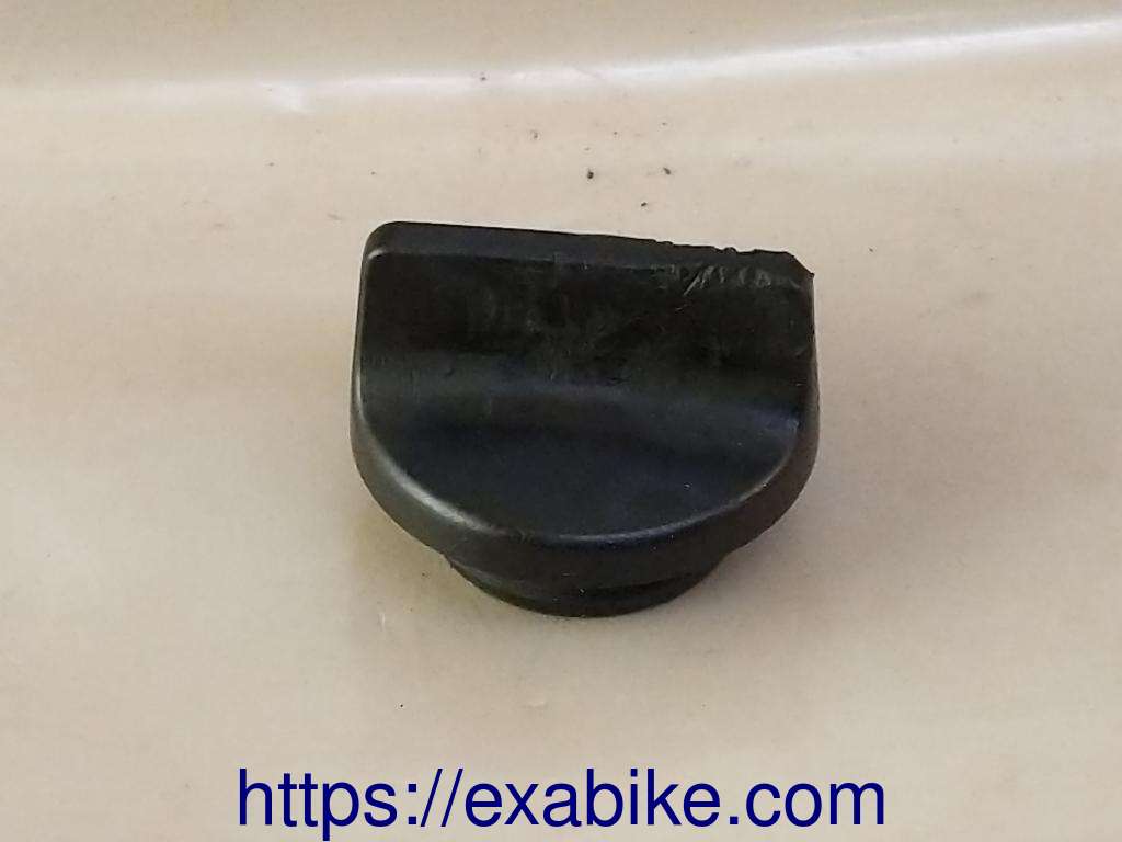 bouchon d'huile Kawasaki GTR 1000 - photo 1