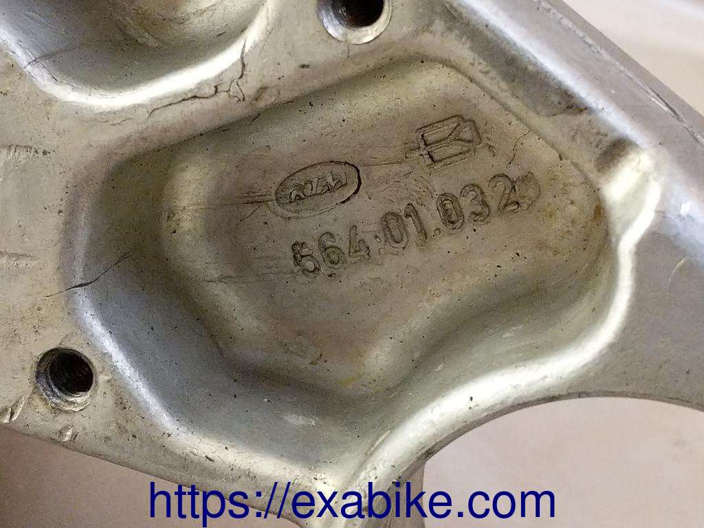 fork bracket, lower KTM 640 LC4 - photo 3