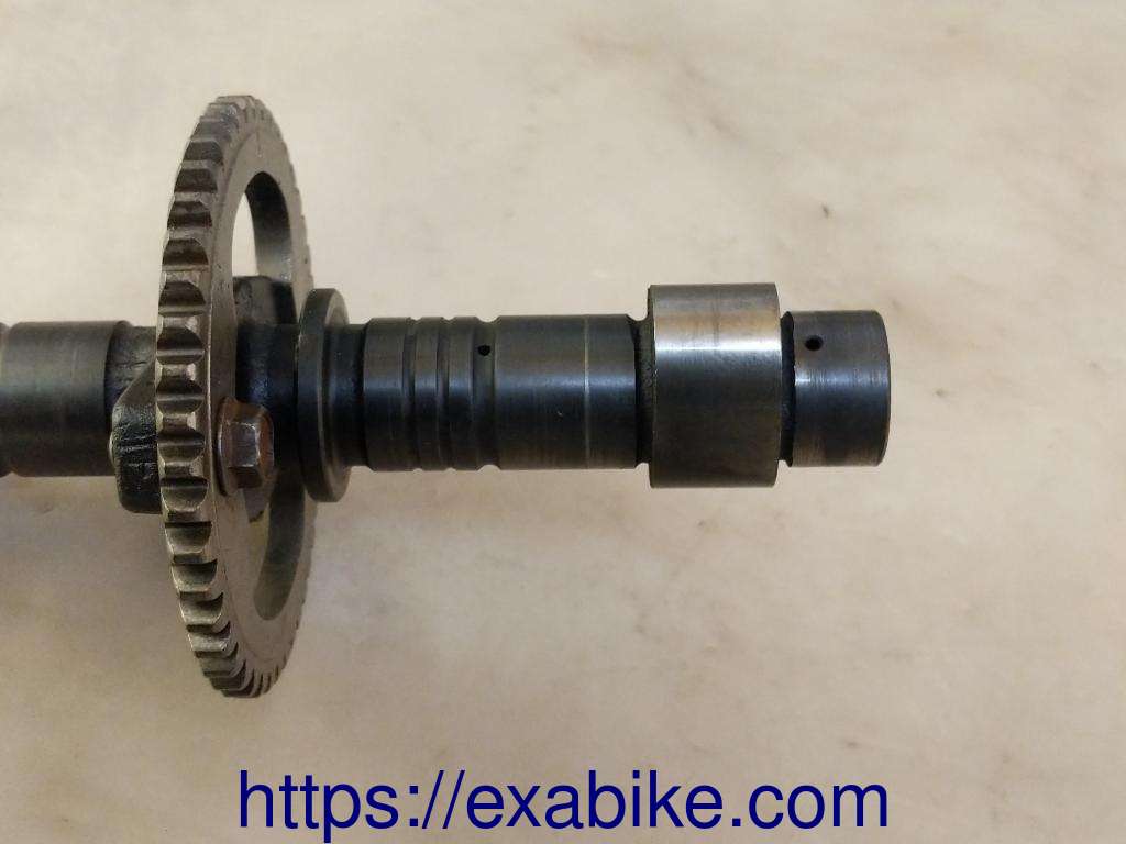 camshaft, intake front Honda VFS 750 - photo 3