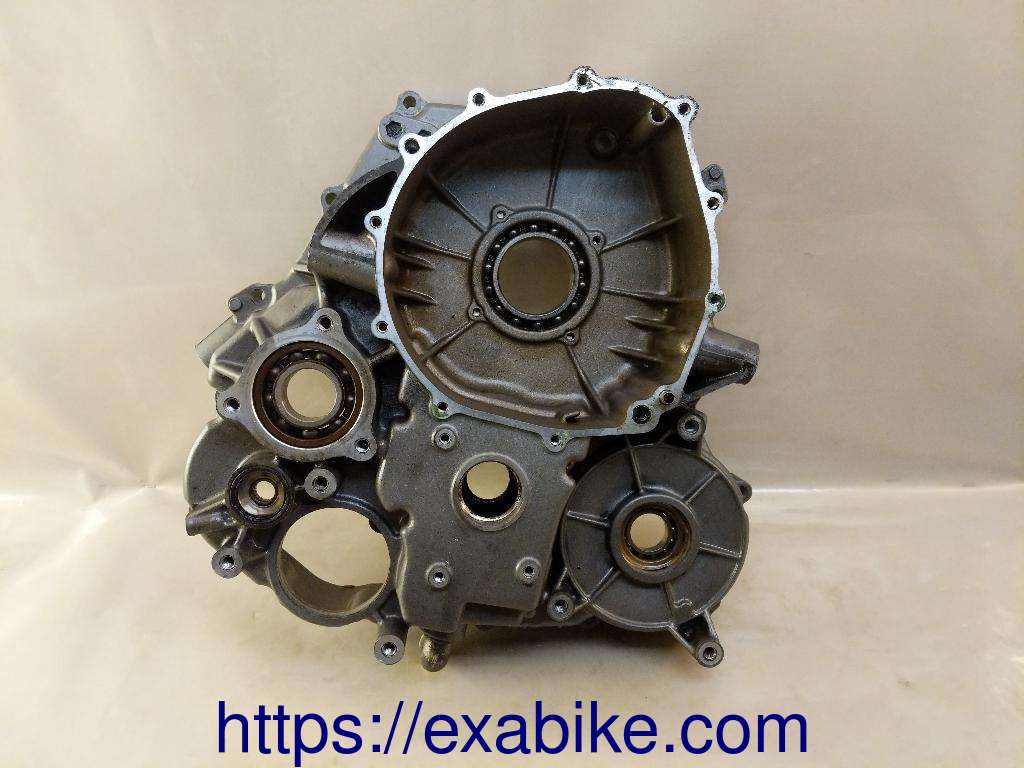 crankcase cover, rear Honda GL 1800 - photo 1
