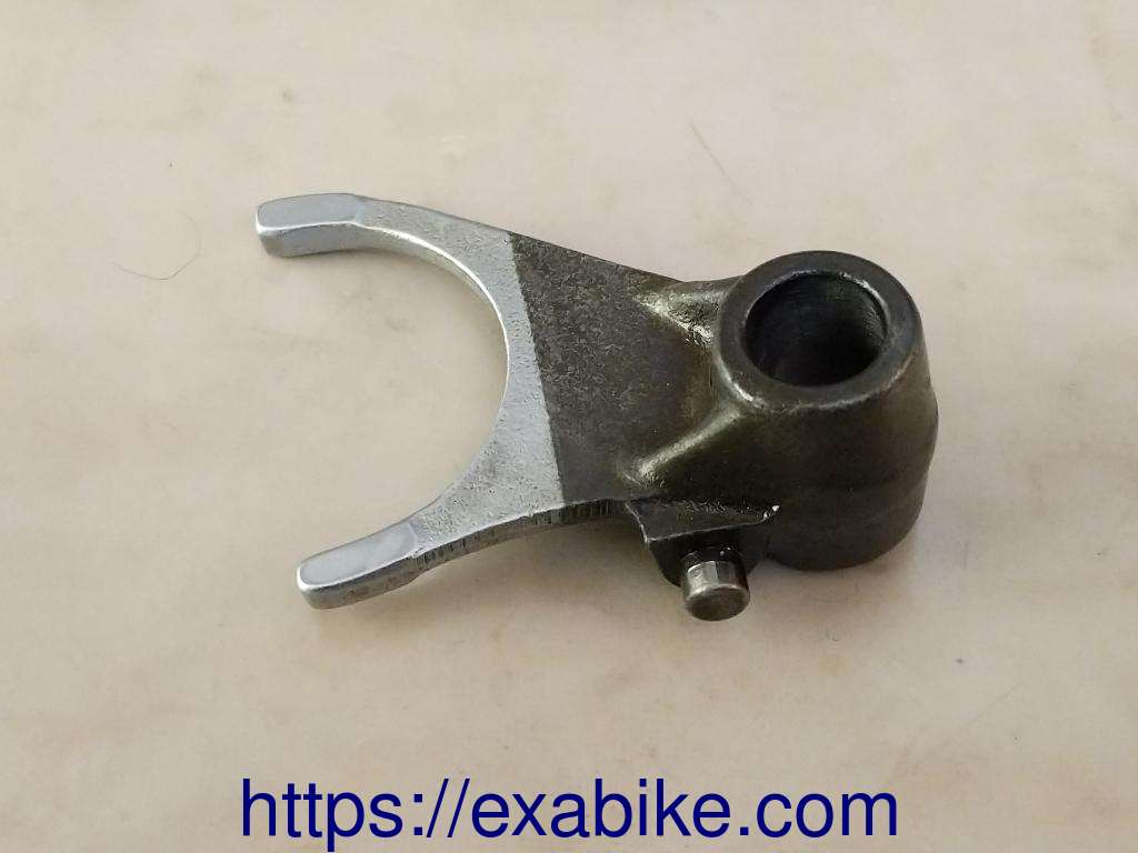fourchette de boite Kawasaki KLR 600 - photo 1