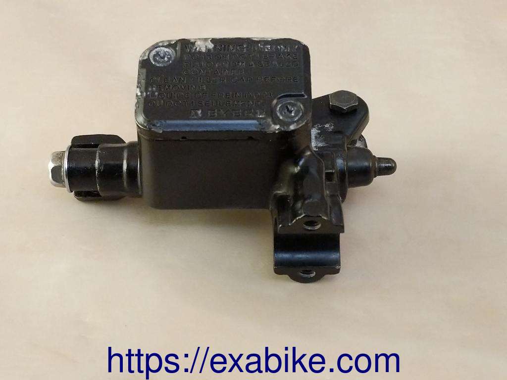 front master cylinder Royal Enfield GT 650 - photo 1