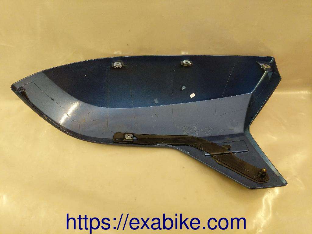 saddlebag cover, right BMW K1600GT - photo 3