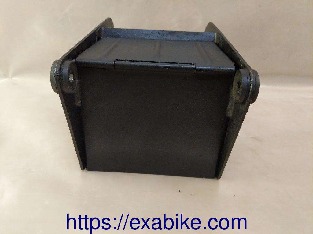 bac à batterie Suzuki VS 1400 Intruder - photo 2