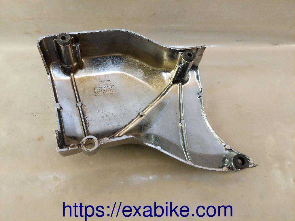 couvercle moteur arrière gauche Suzuki VS 1400 Intruder - photo 2