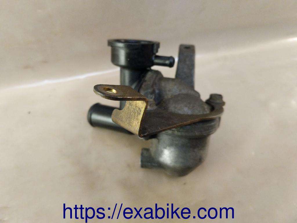 thermostat case Honda CB 500 - photo 2