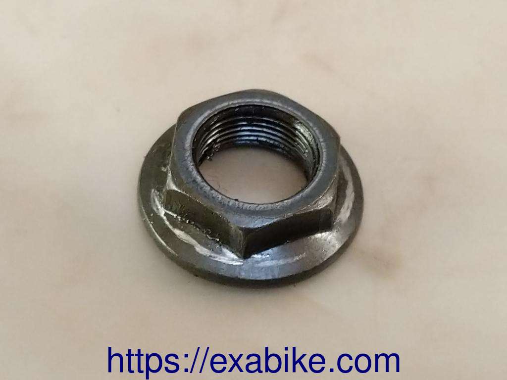 nut Yamaha Xcity 125 - photo 1