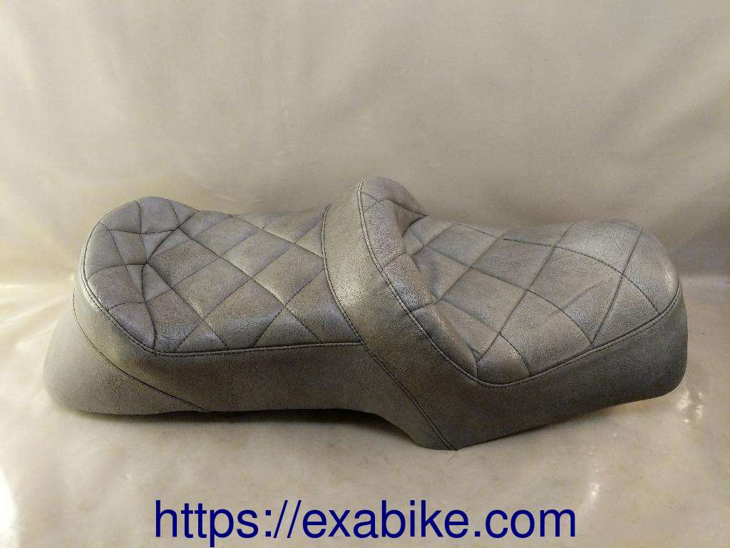 seat Honda GL 1100 Goldwing - photo 1