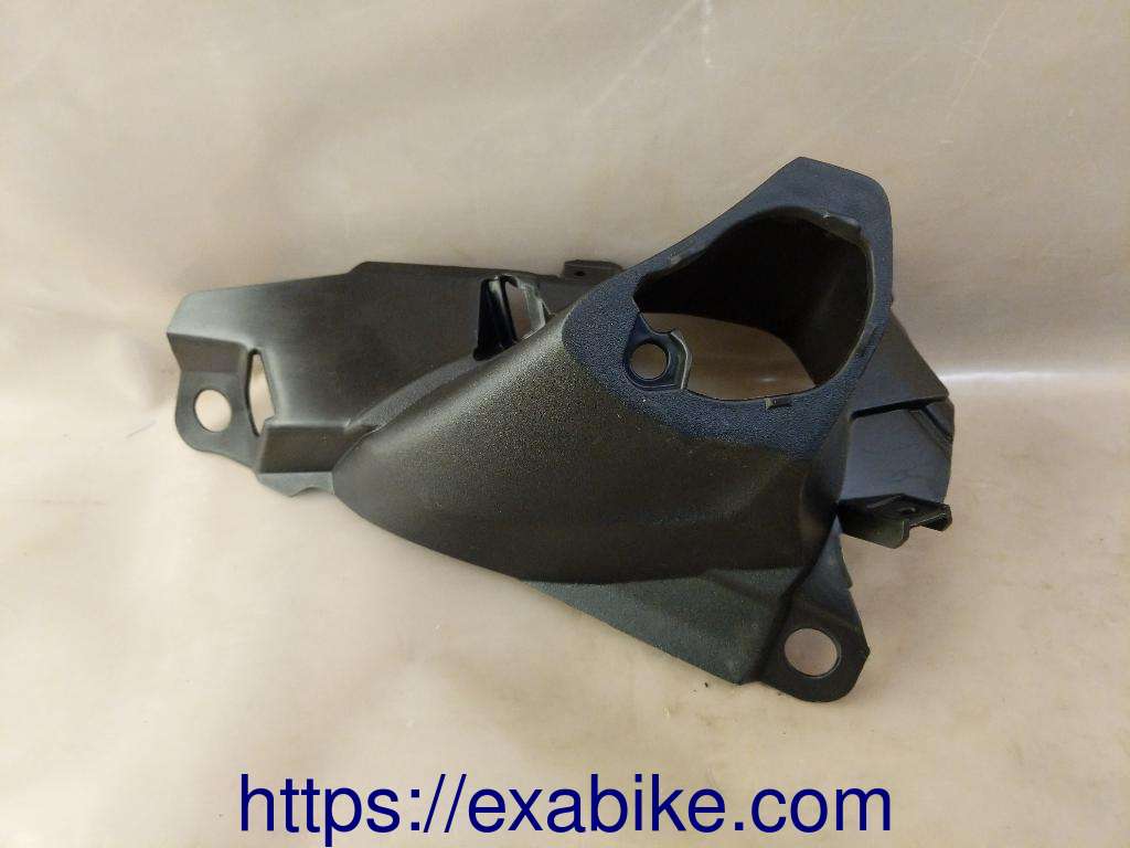 plastic element, right Honda Forza 125 - photo 1