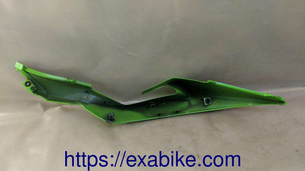 flanc arriere droit Kawasaki ZXR 636 - photo 3