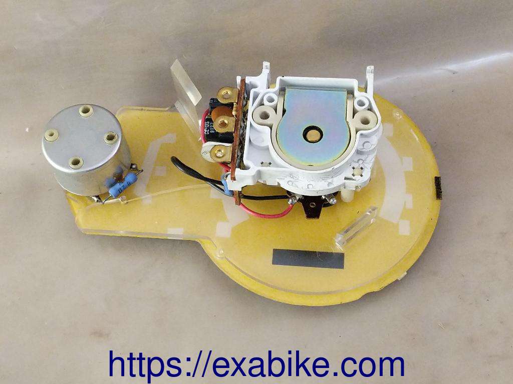tachometer Yamaha XVZ 1300 Venture - photo 2