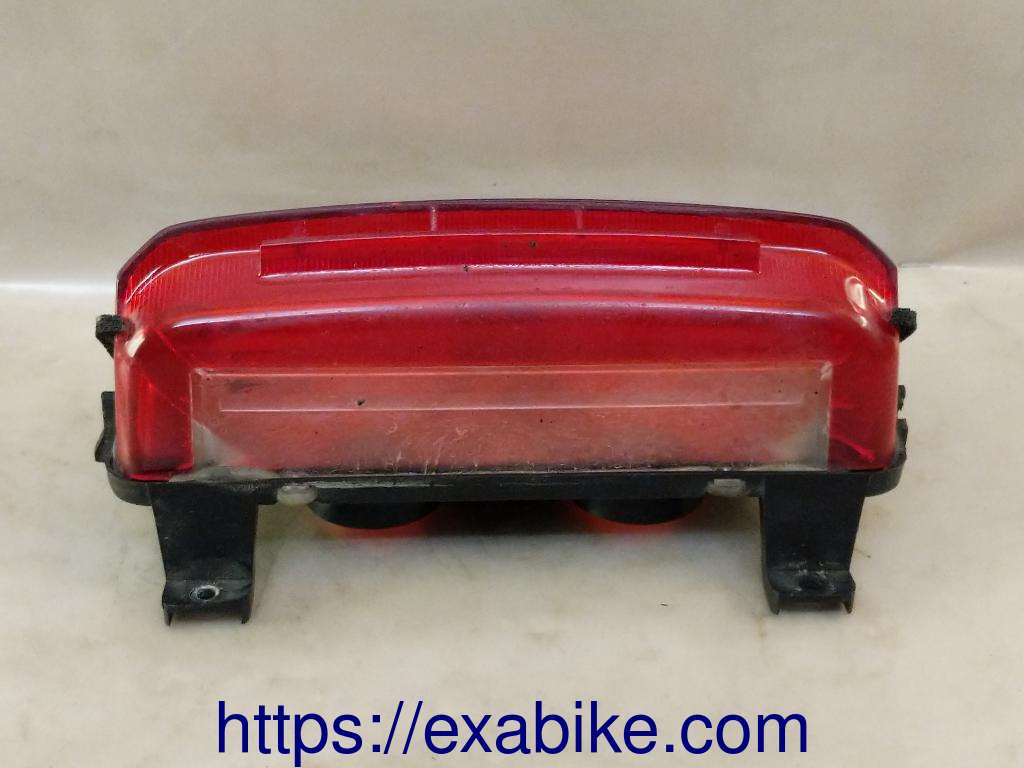 tail light Honda VFR 750 - photo 2