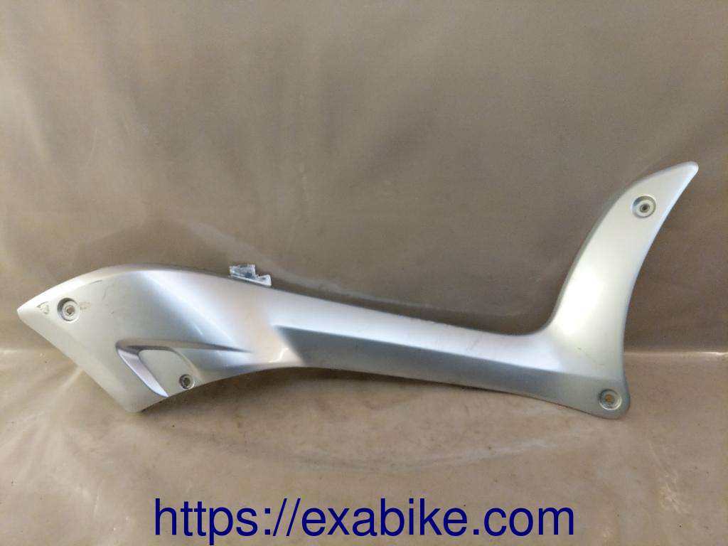 cowl, right Yamaha Xcity 125 - photo 1