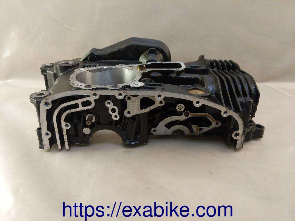 carter moteur gauche BMW R1150RT - photo 2