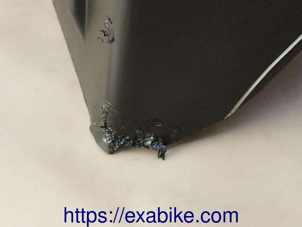 garde-boue arriere Suzuki GSXF 750 - photo 2