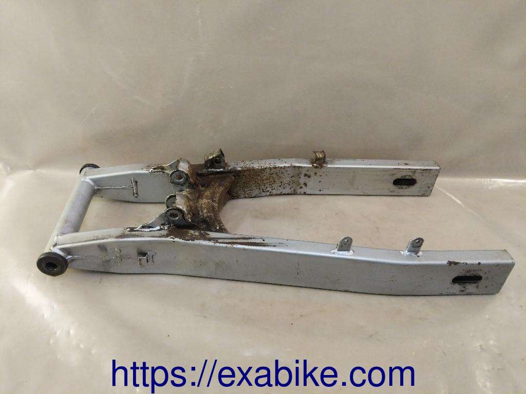 swingarm Suzuki GSXF 750 - photo 2