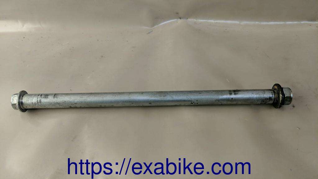 axe de bras oscillant Suzuki GSXF 750 - photo 1