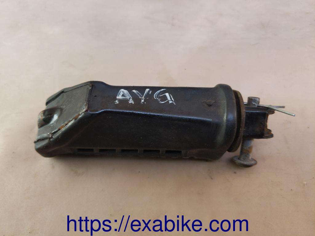 footrest, front left Hyosung GF 125 - photo 2