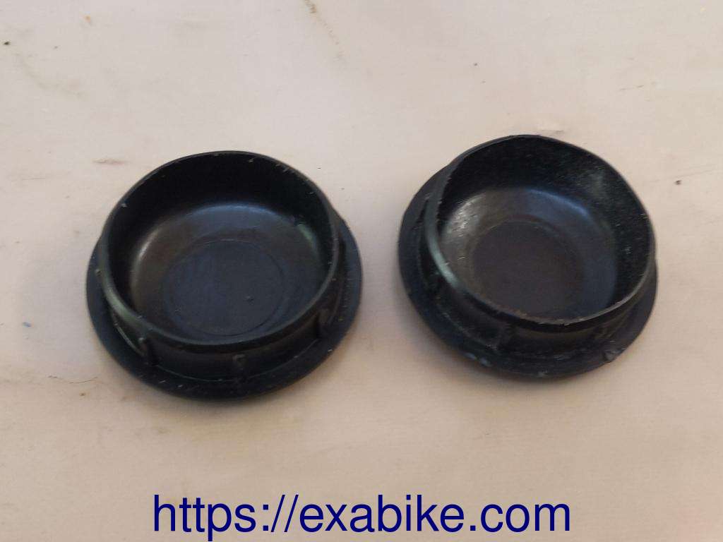 frame caps Suzuki 600 Bandit - photo 2