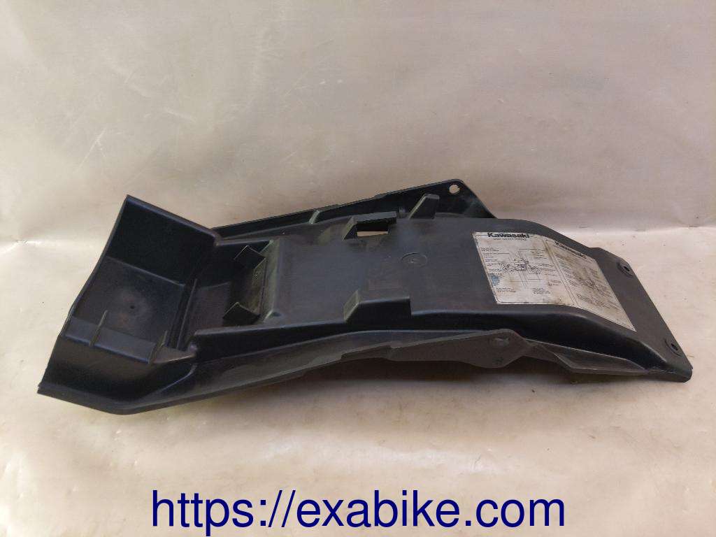 garde-boue arriere Kawasaki Zephyr 750 - photo 1