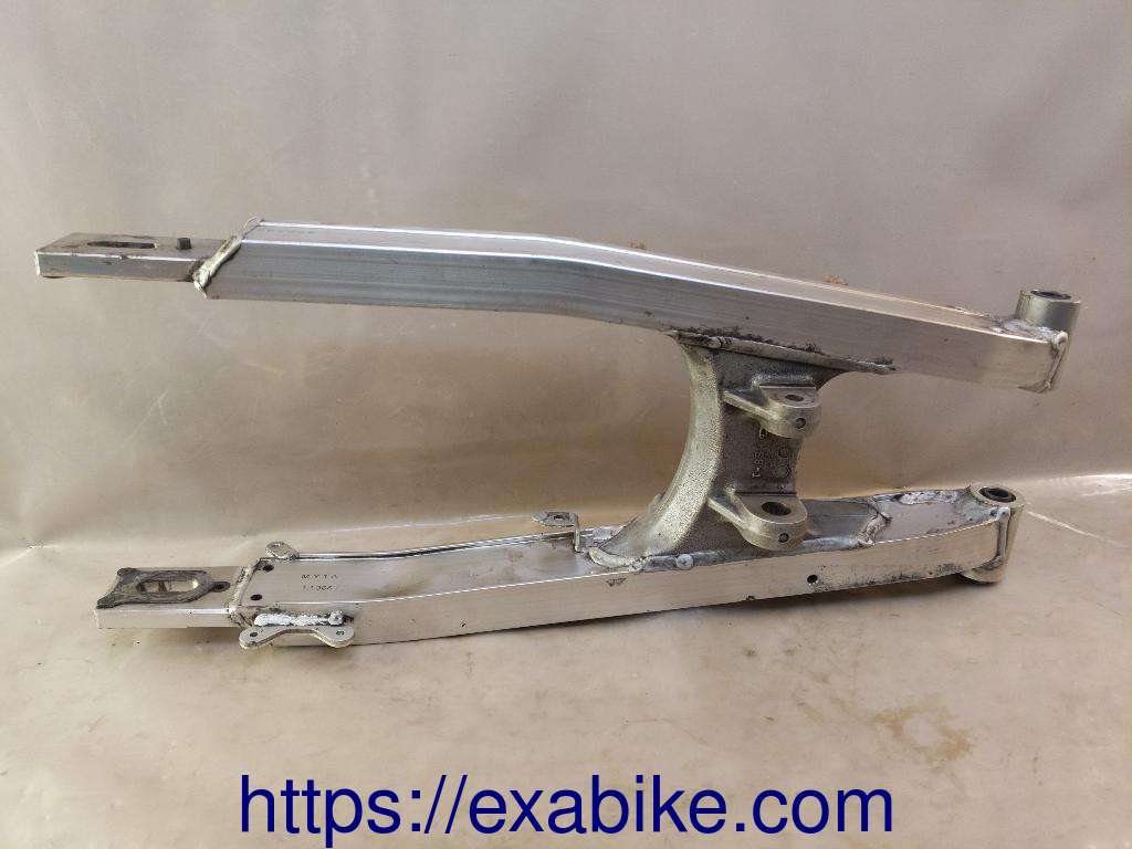 swingarm Honda XRV 750 Africa Twin - photo 3