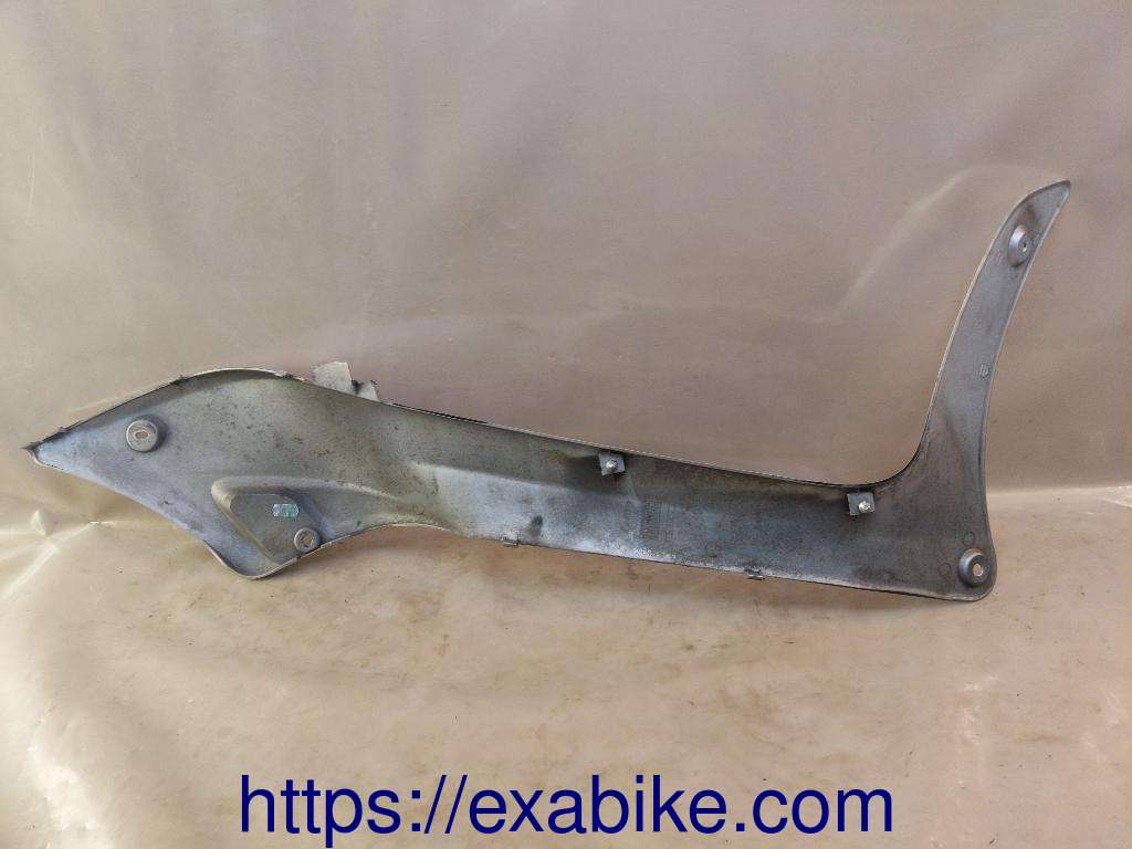 cowl, right Yamaha Xcity 125 - photo 4