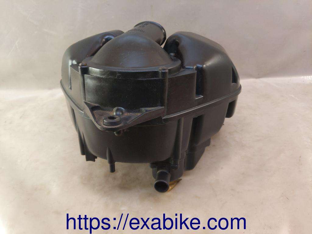 air cleaner box Yamaha XJ 900 Diversion - photo 2