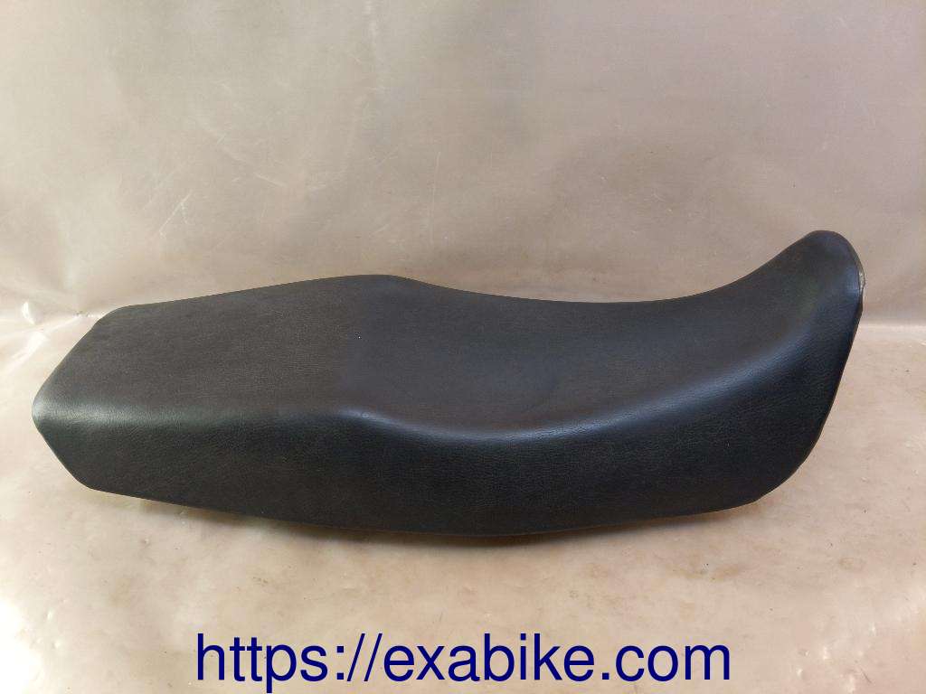 seat Yamaha TZR 125 - photo 2
