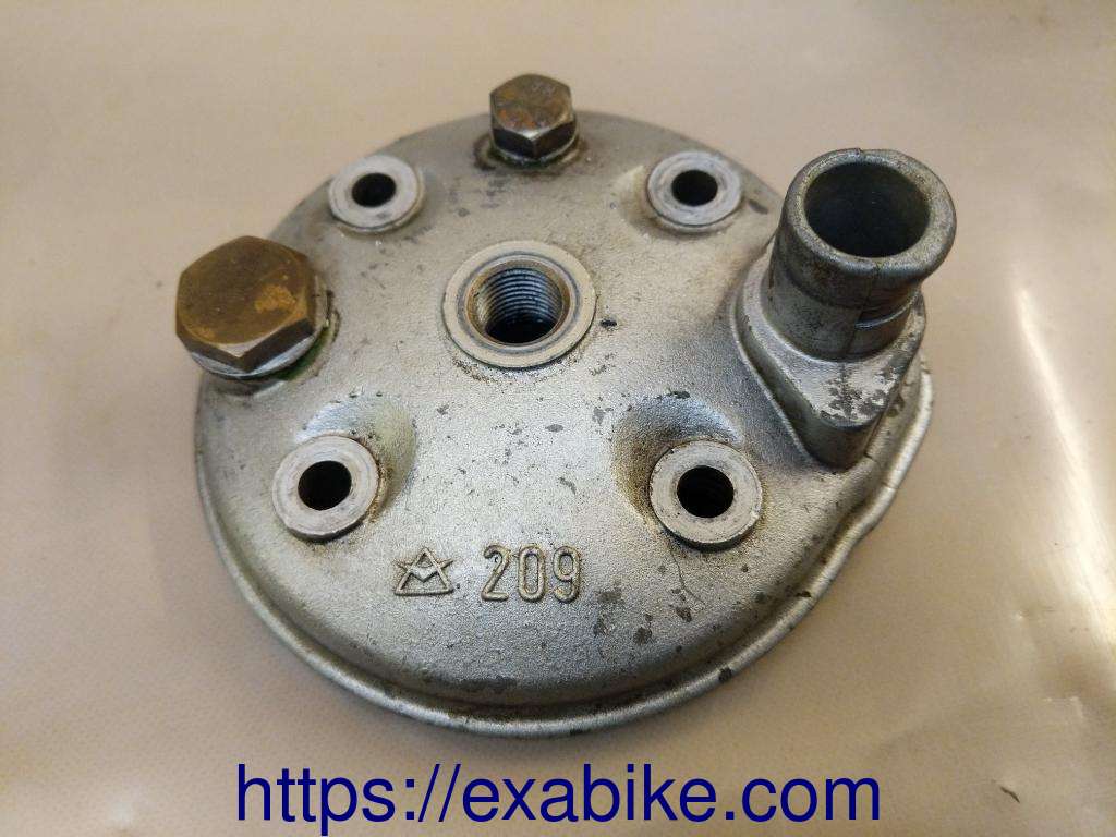 cylinder head Aprilia 50 RX - photo 1