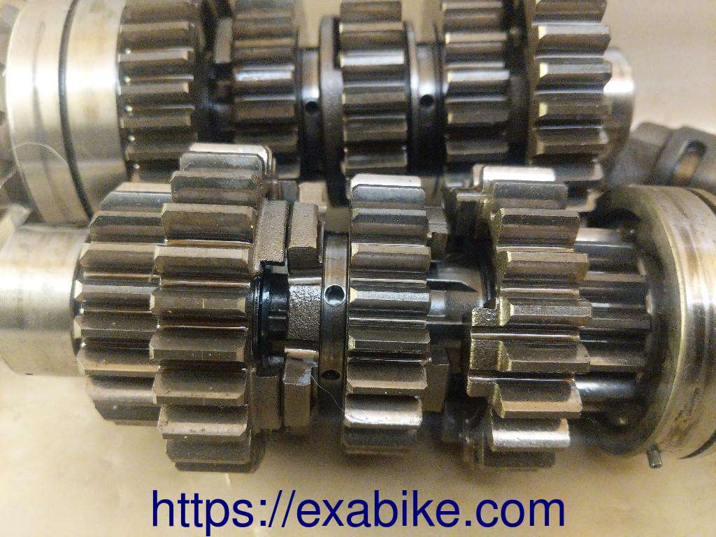 boite de vitesses Suzuki GSX1100G - photo 2