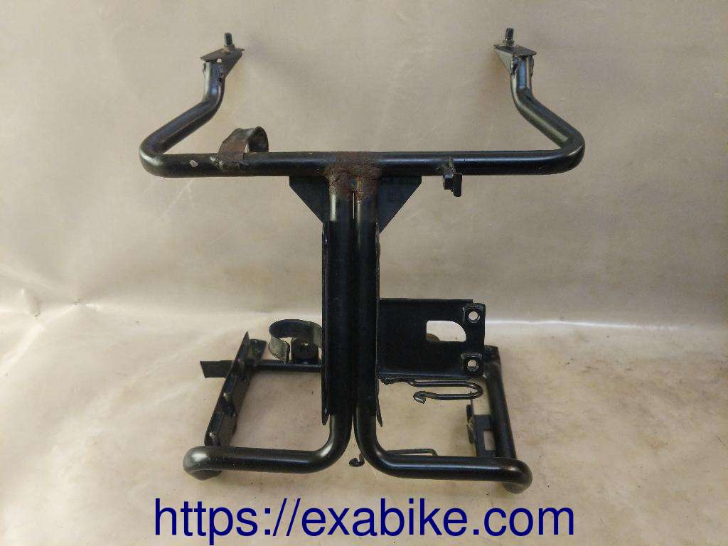fairing bracket Honda FES 125 Pantheon - photo 1