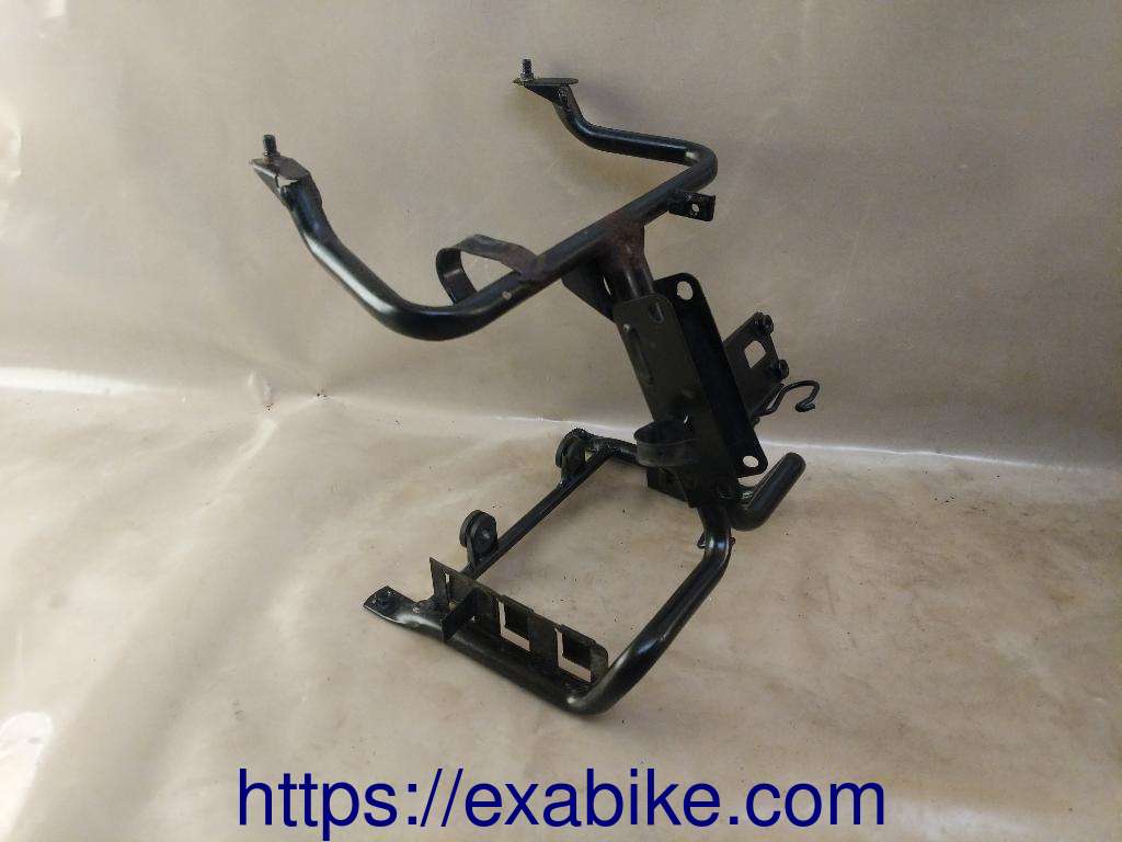 fairing bracket Honda FES 125 Pantheon - photo 3