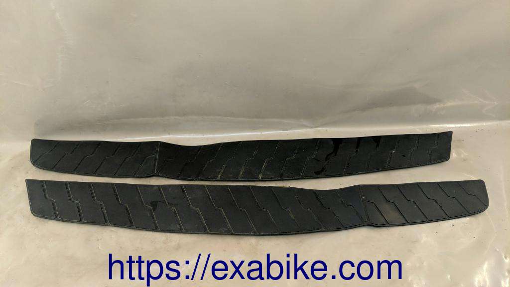 rubber éléments Honda FES 125 Pantheon - photo 1