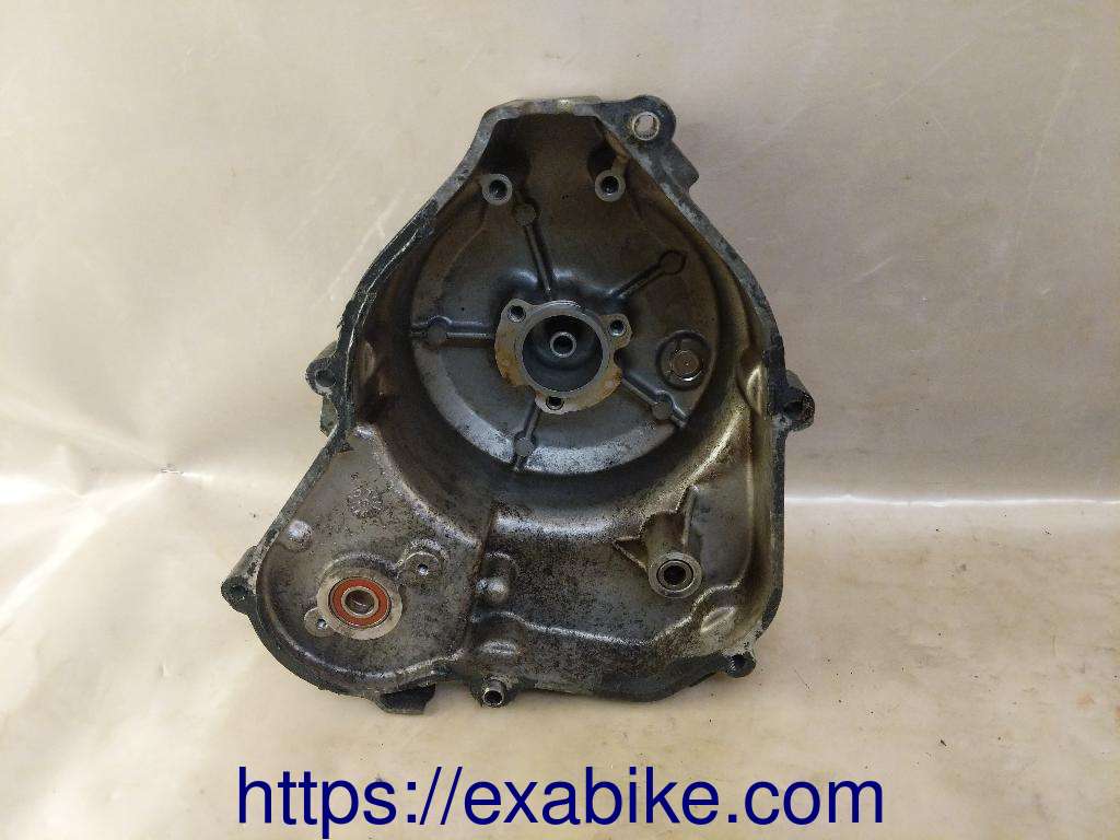 crankcase cover Honda FES 125 Pantheon - photo 2