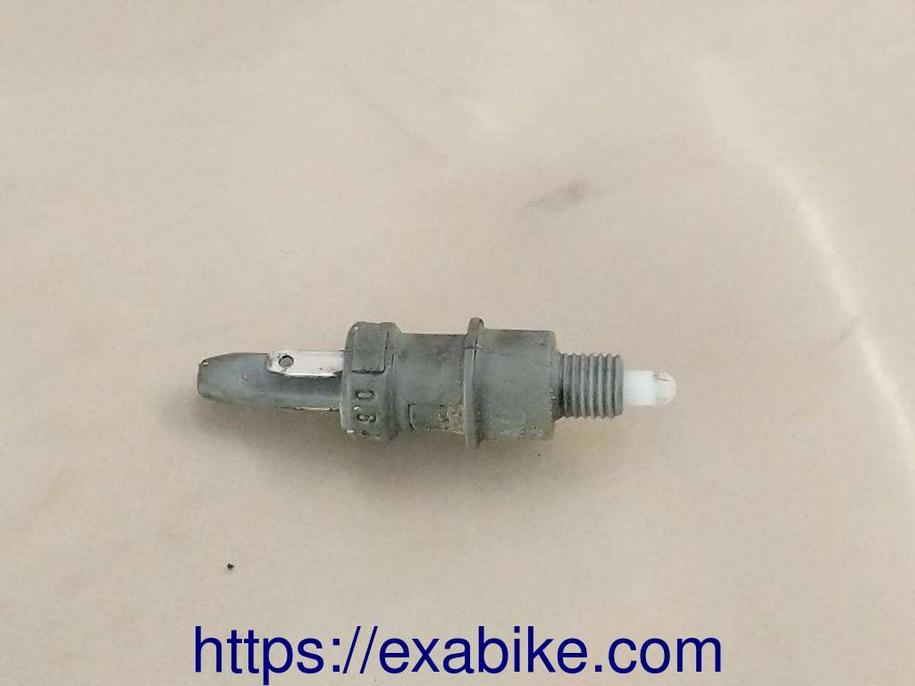 front brake switch Honda FES 125 Pantheon - photo 1