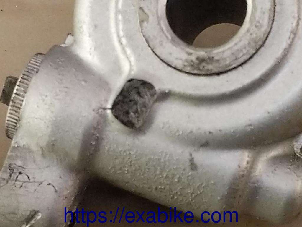 speedometer gear Honda FES 125 Pantheon - photo 2