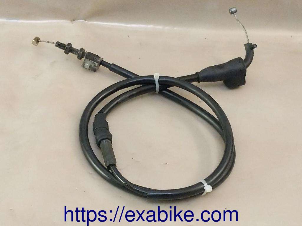 cable des gaz Triumph TT 600 - photo 1